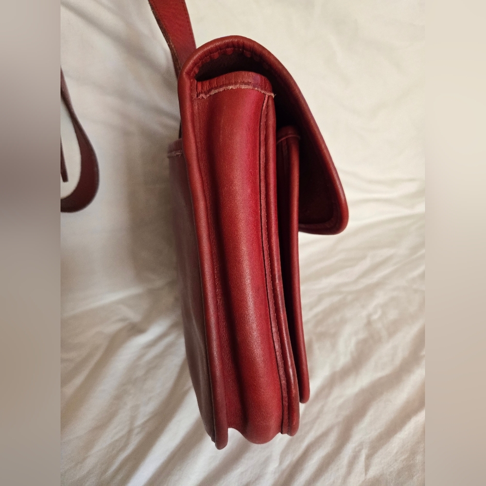 Vintage Coach Large Side Pack In Red - Picture 7 of 13